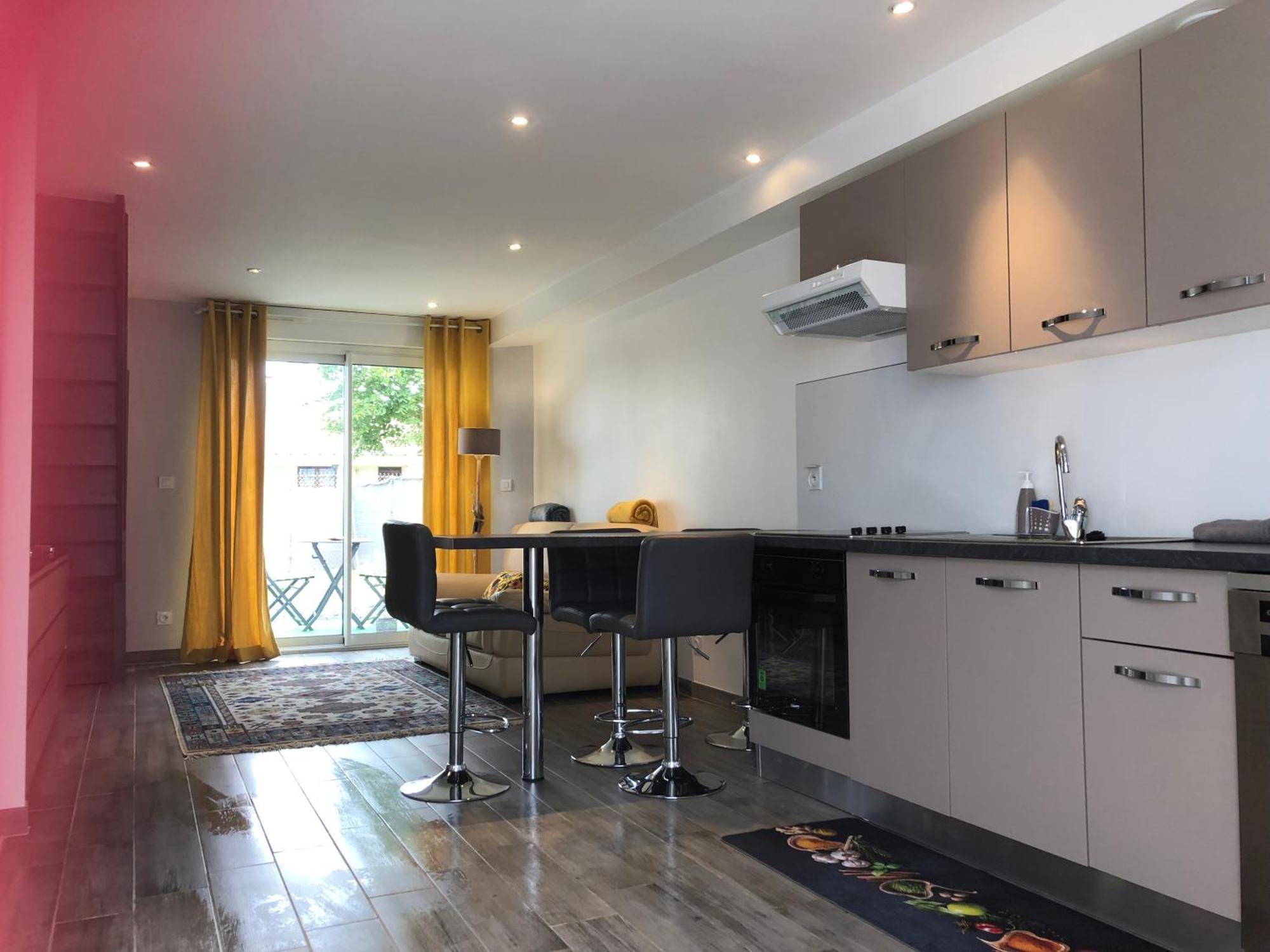 Le Defi Apartment